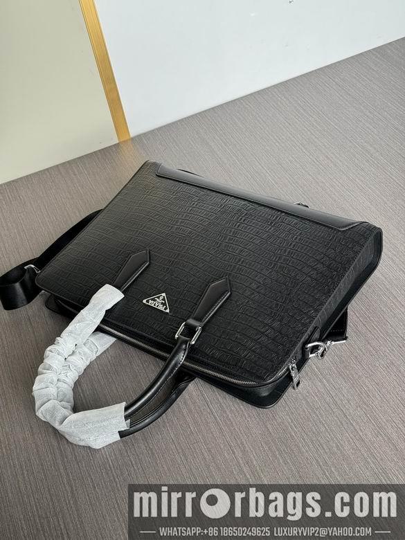 Prada Bags 8422-1 39X29X7cm XM-1