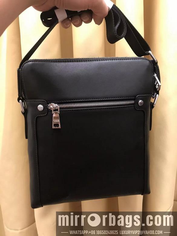Prada Bags 690-4 25X28X5cm WP