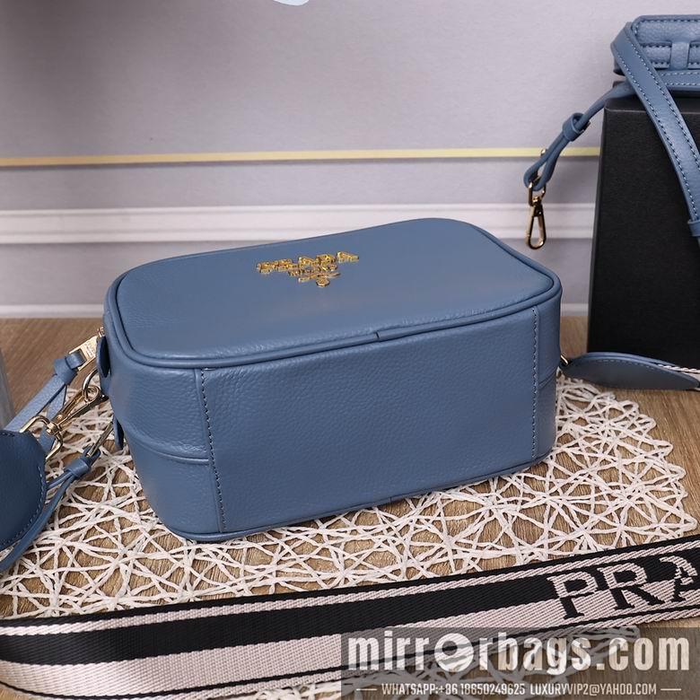 Prada Bags 0838 22x14x8.5cm YG 4