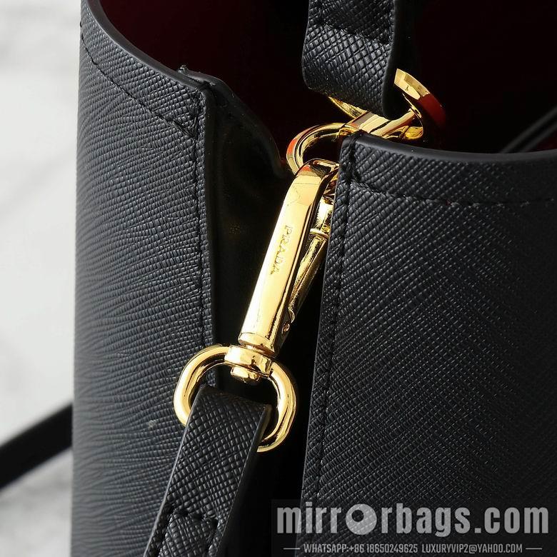 Prada Bags 1020 23X23X13cm XMY 5