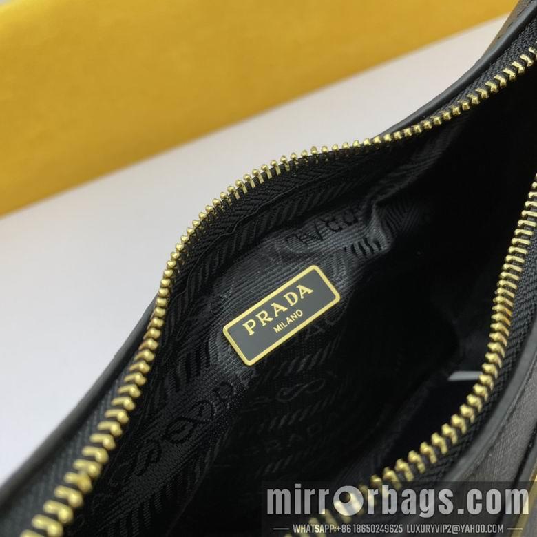 Prada Bags WW1BH204黑 18X22X6.5