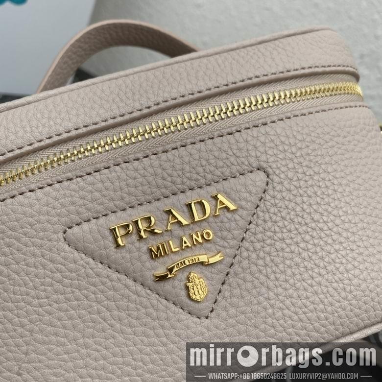 Prada Bags 1BH202 18X11.5X7.5cm YG 3