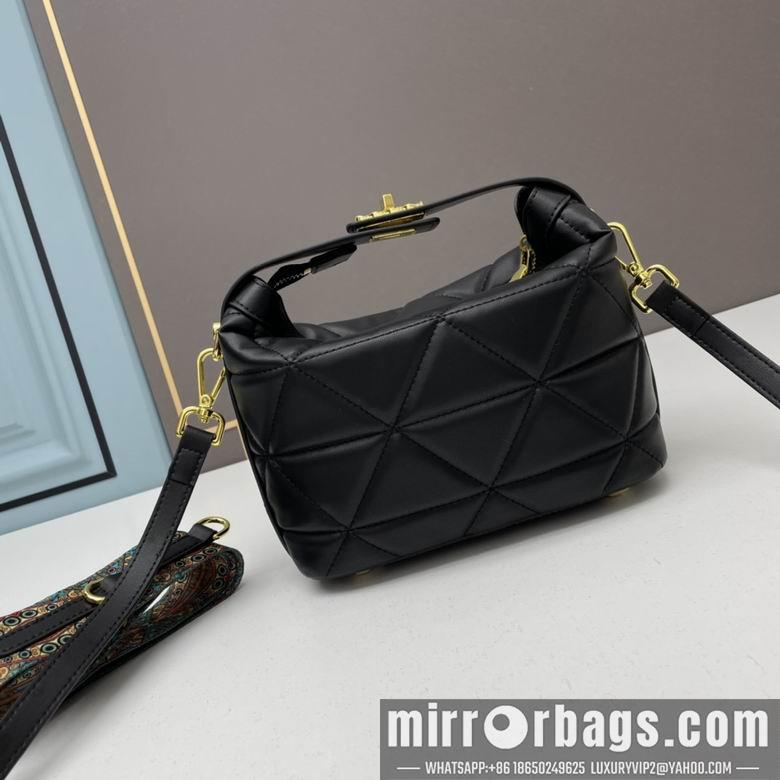 Prada Bags 66200 21X18X10cm XM 5