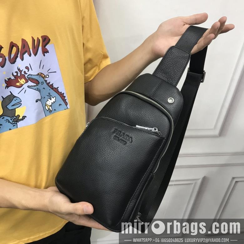 Prada Bags 152-4 18X31X7cm XM