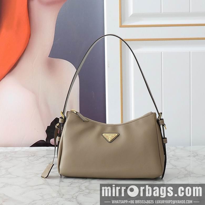 Prada Bags 1BC229 31X18X10cm XMY 4