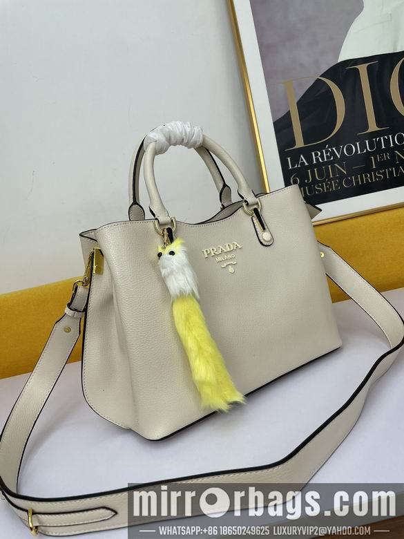 Prada Bags WW5002白 30X22X13