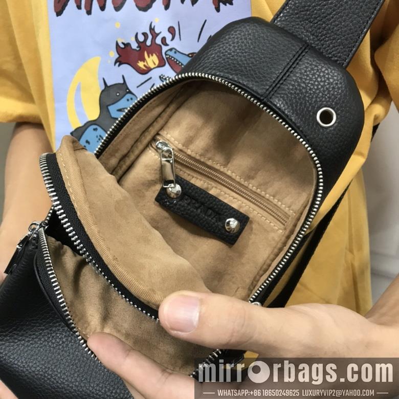 Prada Bags 152-4 18X31X7cm XM
