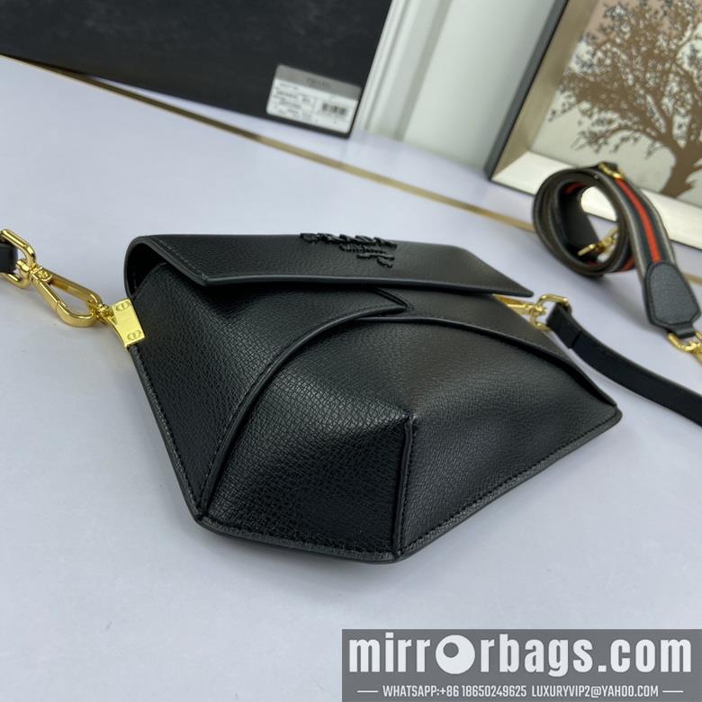 Prada Bags 5001 23X14X4cm XM 3colour