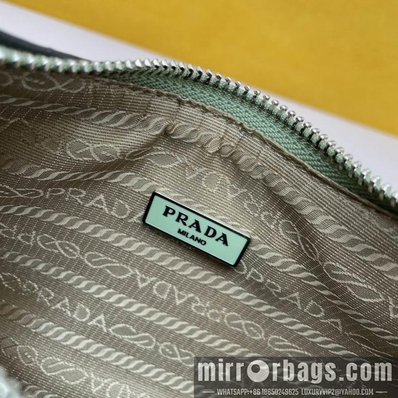 Prada Bags WW1BH204绿 18X22X6.5