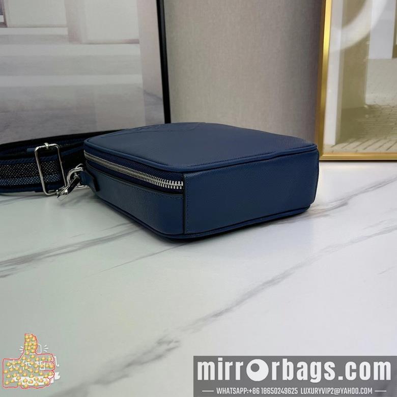 Prada Bags 2106-4 16X19X5.5cm WP1