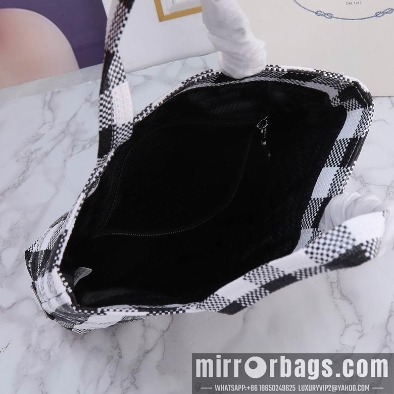 Prada Bags 23X22cm 112203 XMY 4