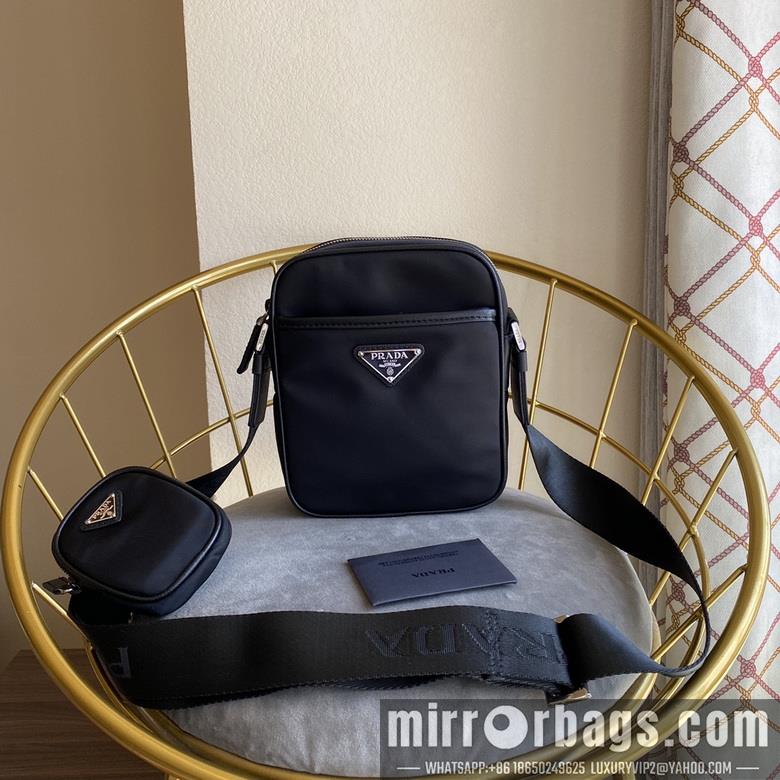 Prada Bags 5144-4 16X19.5X6cm WP