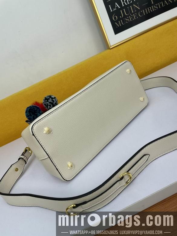 Prada Bags WW5005白 30X22X13