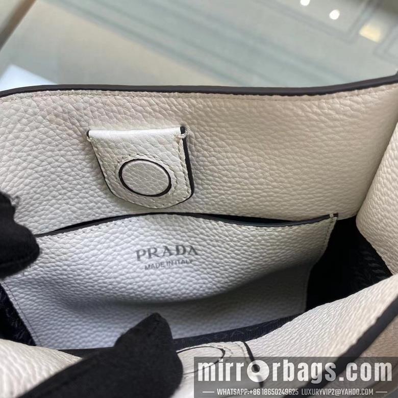 Prada Bags 1BH191 20X19X6cm XM