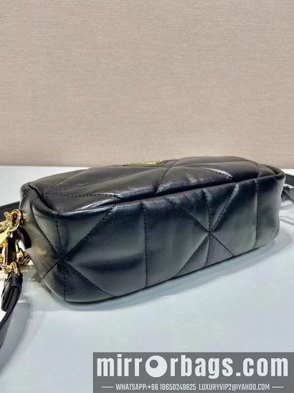 Prada Bags 1BH197 22X11X7cm XM