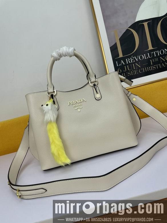 Prada Bags WW5002白 30X22X13