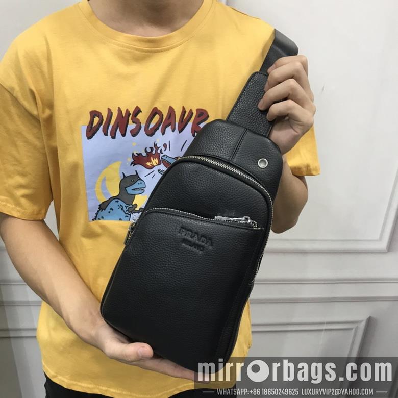 Prada Bags 152-4 18X31X7cm XM
