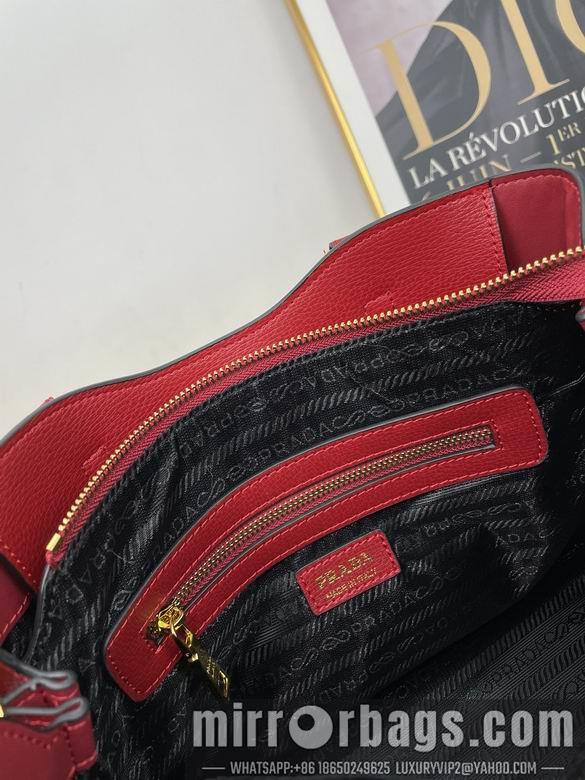 Prada Bags WW5002红 30X22X13