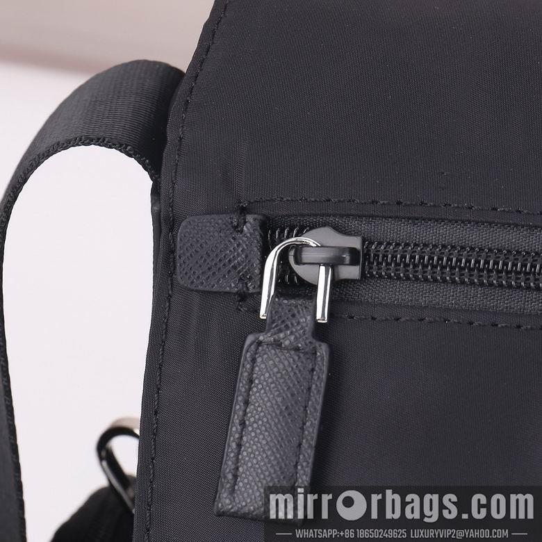 Prada Bags 1671 30X25X12cm