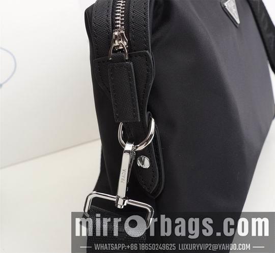 Prada Bags 0282-3 31X21X7cm
