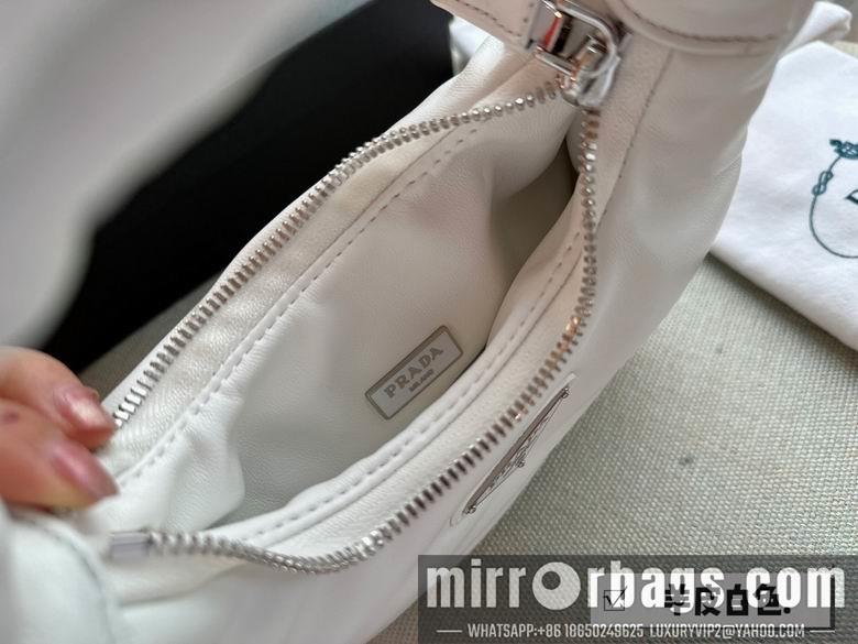 Prada Bags 21X14cm 060115 DN 2colour