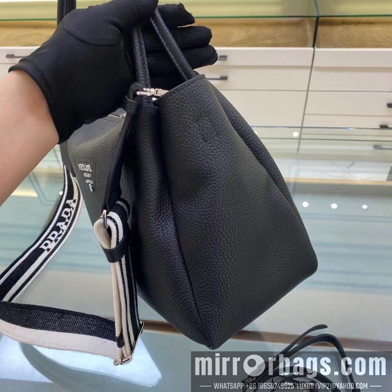 Prada Bags 1BC170 32X26X13cm XM