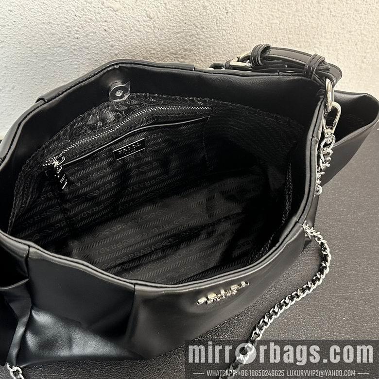 Prada Bags 8624 42X26X14cm