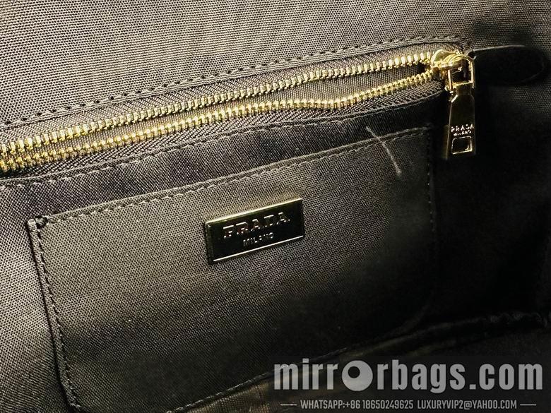 Prada Bags 2359 30X19X16cm XMY 4