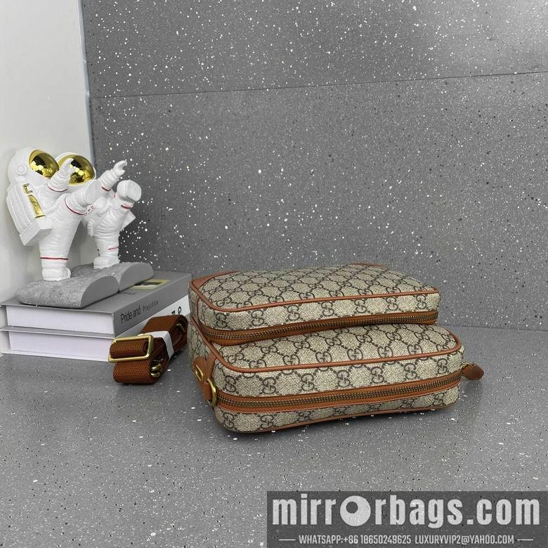 Gucci Bags 1:1 821160 23.5X18X8cm WP 2colour