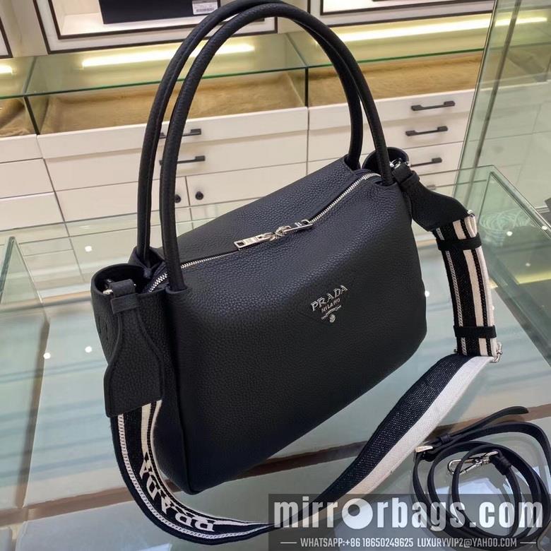 Prada Bags 1BC170 32X26X13cm XM