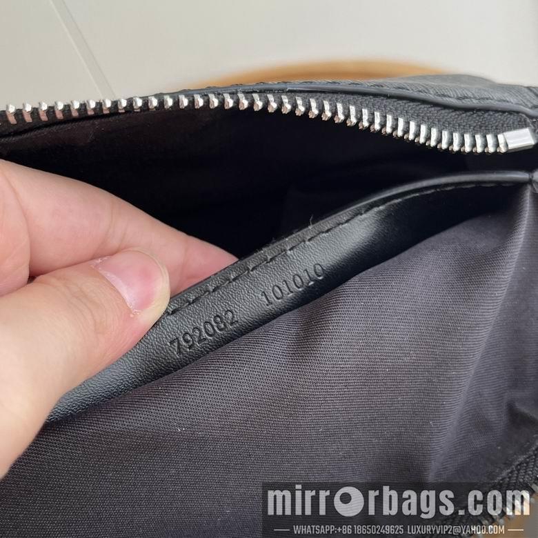 Gucci Bags 1:1 792082 21X23.5X4.5cm DF