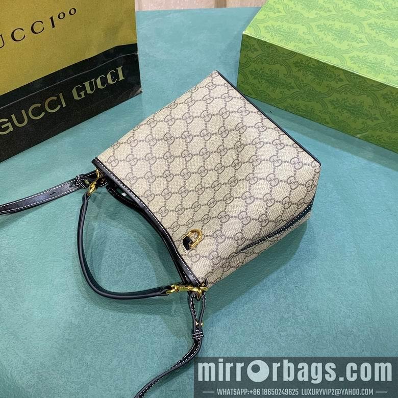 Gucci Bags 1:1 Emblem 815118 20X18X11.5cm DF