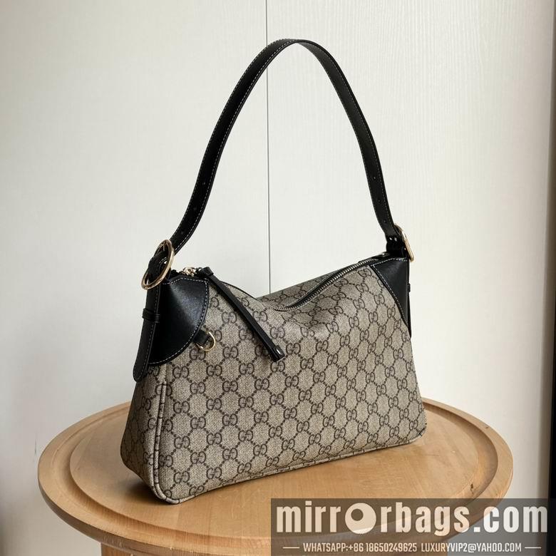 Gucci Bags 1:1 Emblem 815216 31.5X21X8cm DF