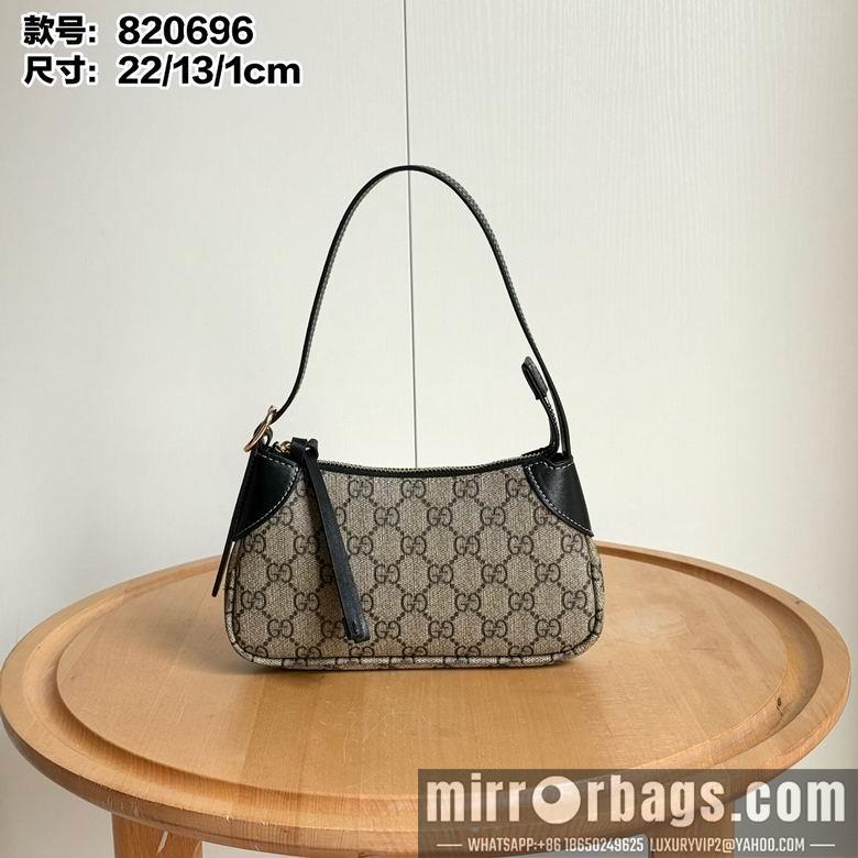 Gucci Bags 1:1 Emblem 820696 23X13X2cm DF