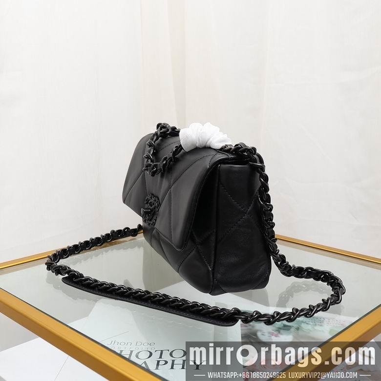 1:1 Chanel Bags 6012 26X16X9cm YG 2colour