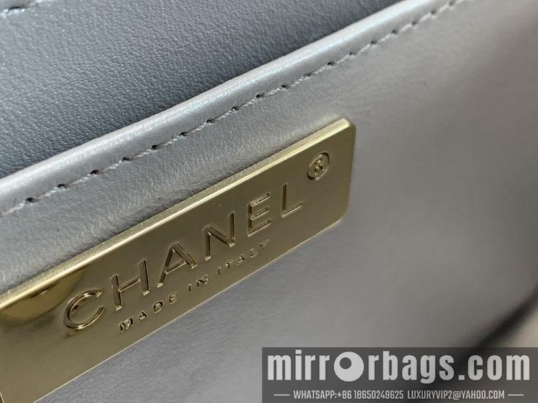 1:1 Chanel Bags 99328 23X19X6.5cm YG 2colour