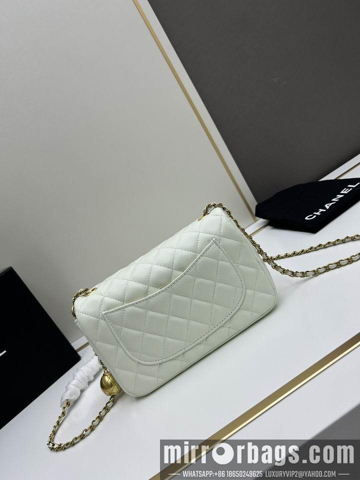 1:1 Chanel Bags Chanel 5111 14x20x8cm jj2