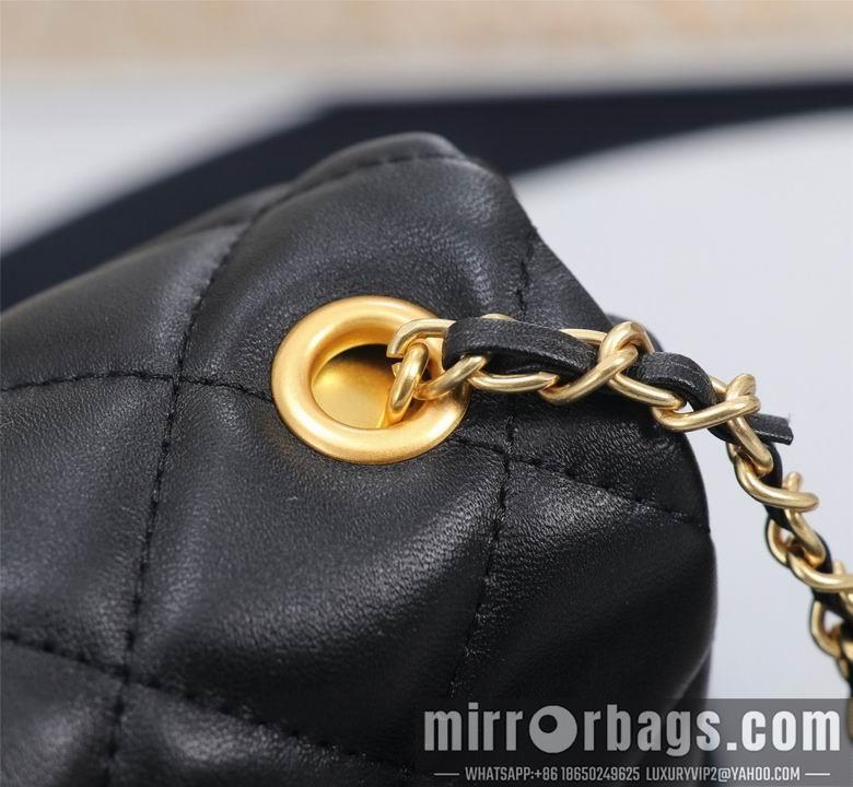 1:1 Chanel Bags 8819 18X12cm WO