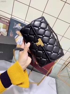1:1 Chanel Bags WO1012