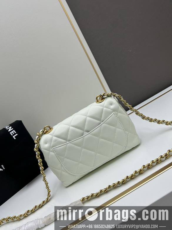 1:1 Chanel Bags Chanel 5115 13x20.5x6.5cm jj2