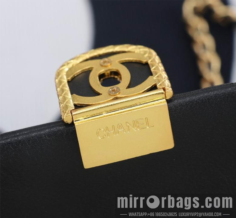 1:1 Chanel Bags 8819 18X12cm WO