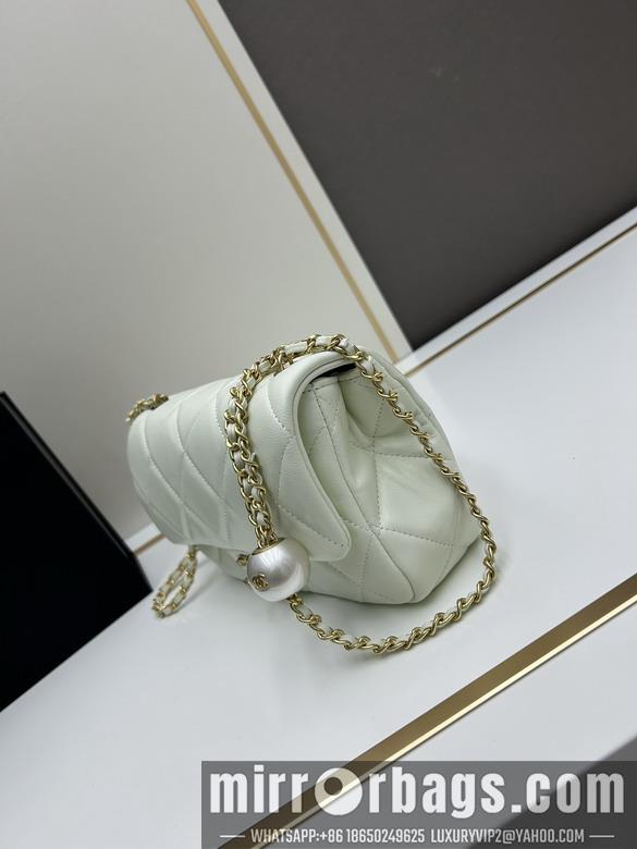 1:1 Chanel Bags Chanel 5118 13x20.5x6.5cm jj2