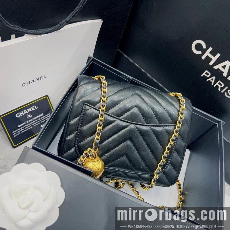 1:1 Chanel Bags Chanel 羊皮18cm CN