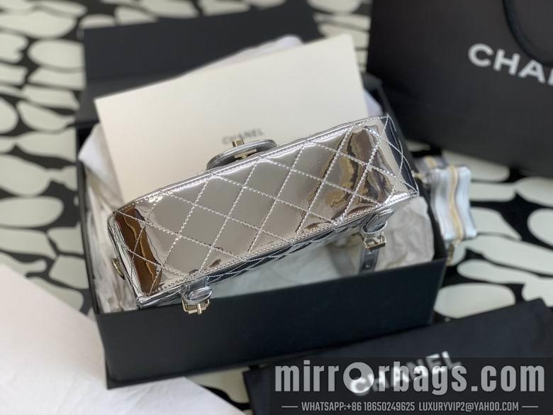 1:1 Chanel Bags 99328 23X19X6.5cm YG 2colour