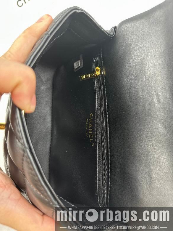 1:1 Chanel Bags 749 13X21X8cm WO 4colour