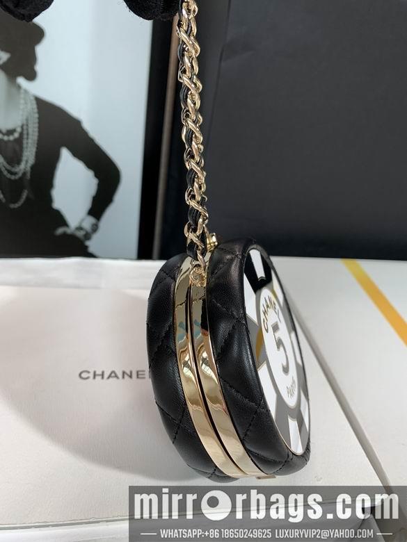 1:1 Chanel Bags 8X8X3.5cm 061102 YG 2colour