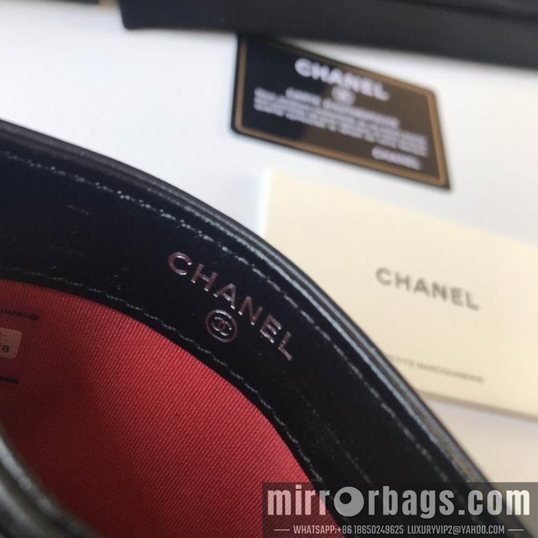 1:1 Chanel Bags A84368 11X7.5cm YG 3colour