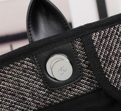 1:1 Chanel Bags WO66941 38X32X18