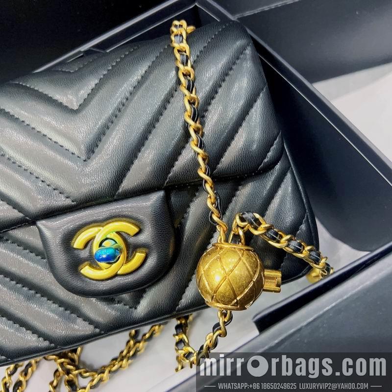 1:1 Chanel Bags Chanel 羊皮18cm CN