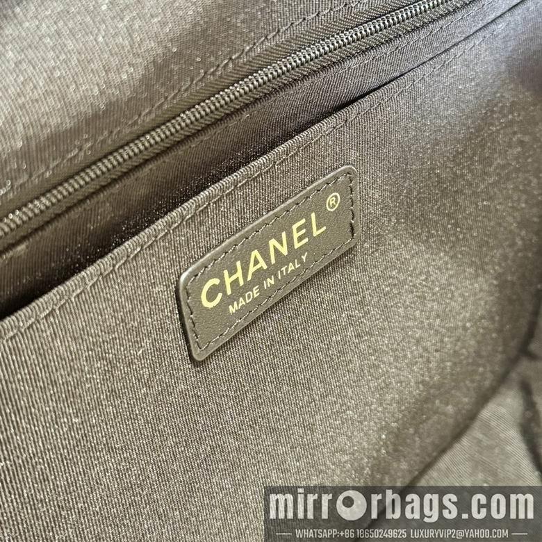 1:1 Chanel Bags 122402 WO